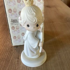 Precious Moments- Graduation Figurine- Congratulations Princess